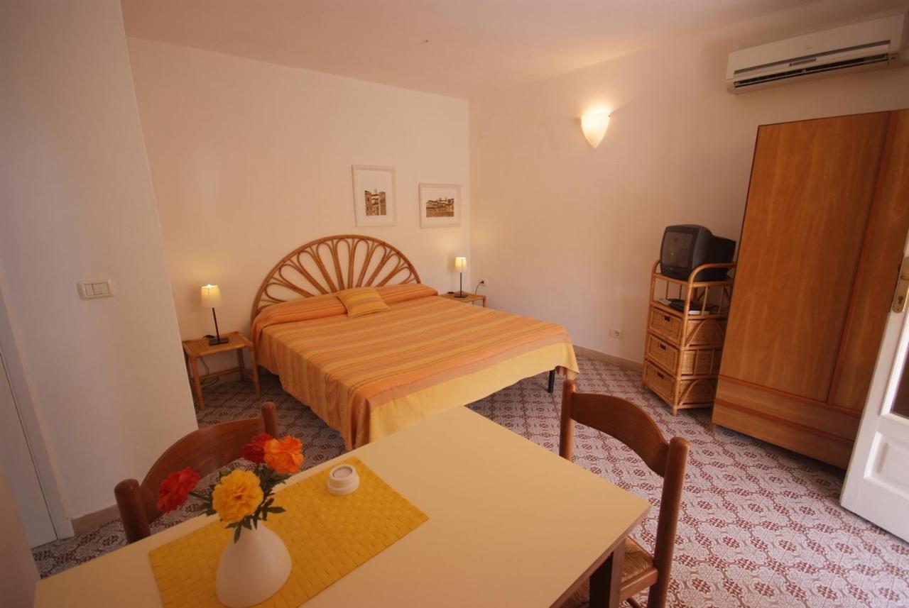 Residence Villa Morcone Capoliveri  Ngoại thất bức ảnh